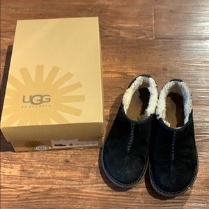 UGG Bettey shoes - size 8